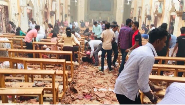 Más de 200 muertos tras ocho explosiones en iglesias y hoteles de lujo en Sri Lanka