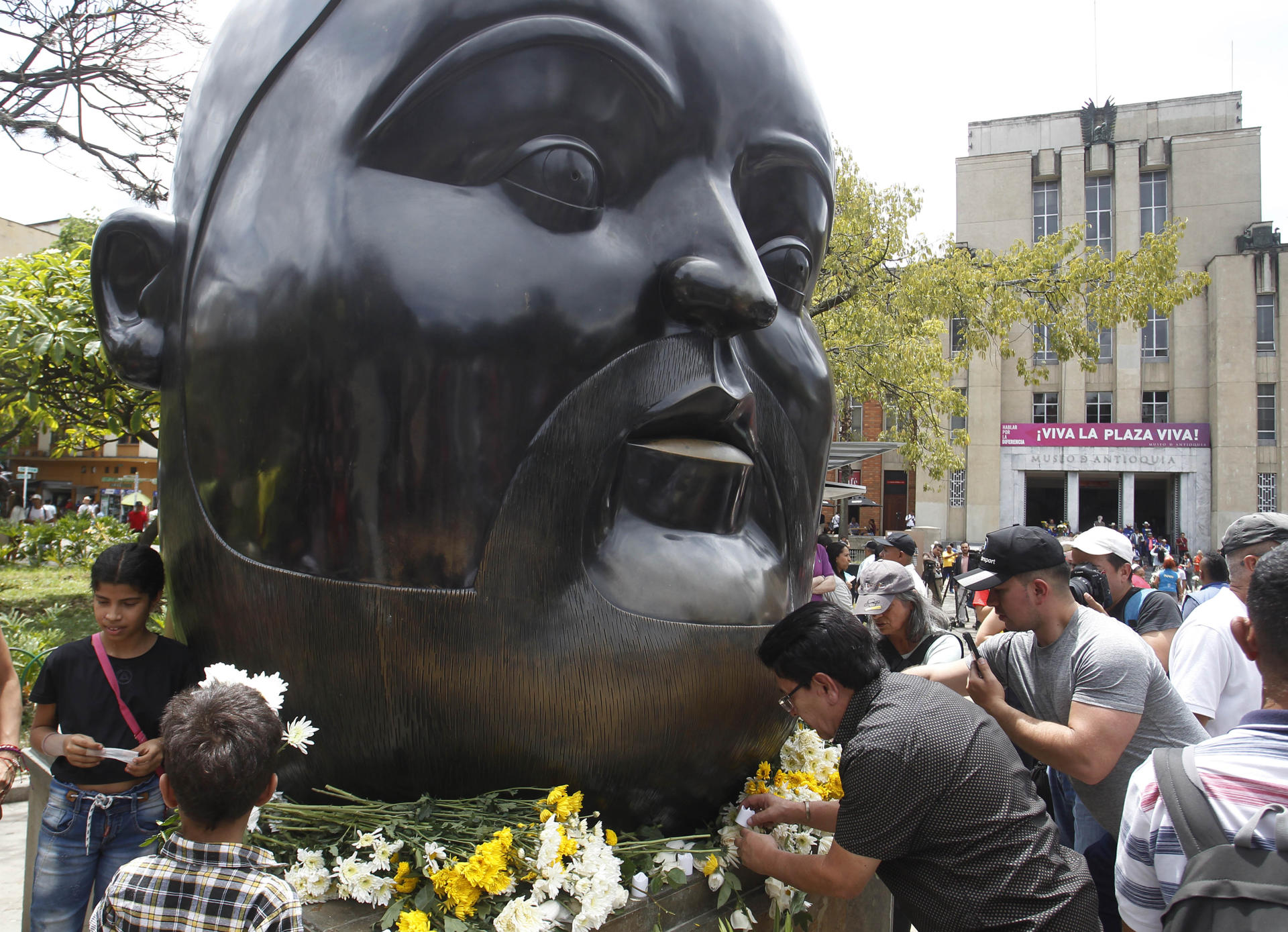 Voluptuosidades que llevaron el arte colombiano al reconocimiento mundial evocan a Botero