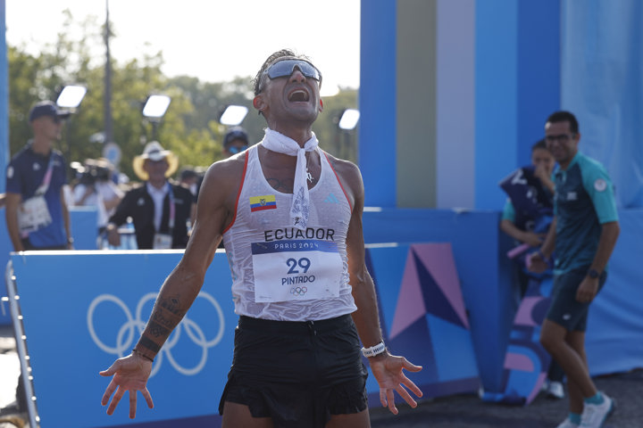 París 2024: Ecuador se baña en oro con Brian Pintado en los 20 kilómetros de la marcha