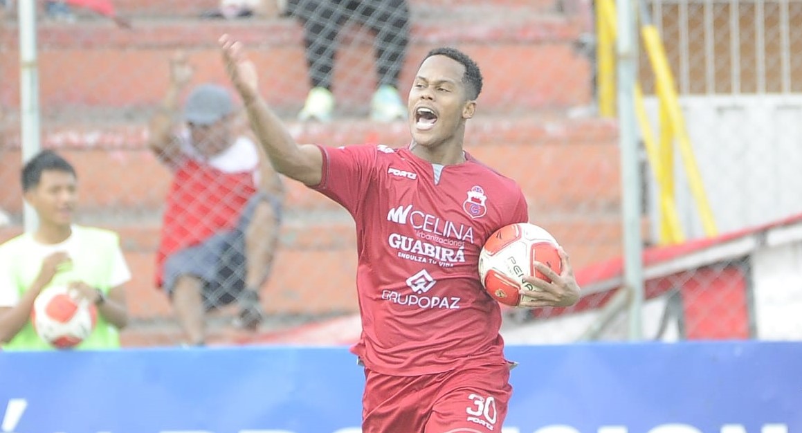 Guabirá logra una espectacular remontada y salva el debut de su nuevo DT