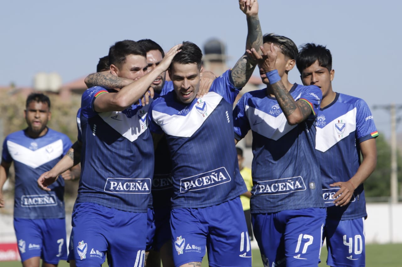 Con un jugador menos GV San José consigue un punto en la casa de U de Vinto 