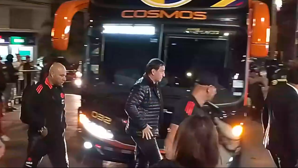 Avanzada de Colombia, encabezada por el DT Néstor Lorenzo, ya está en Cochabamba
