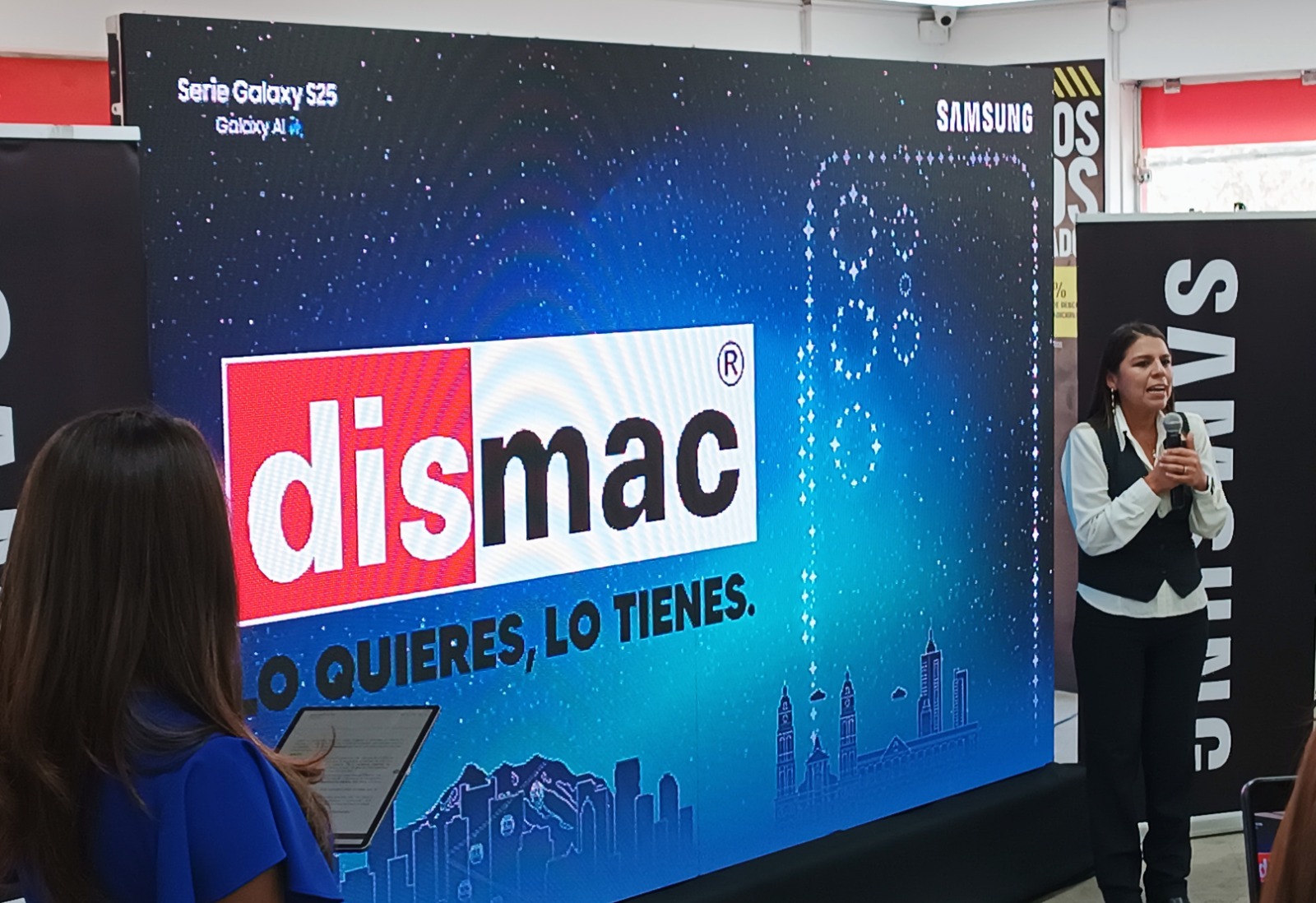 Samsung instala un set para generar contenido con el Galaxy S25 en DISMAC