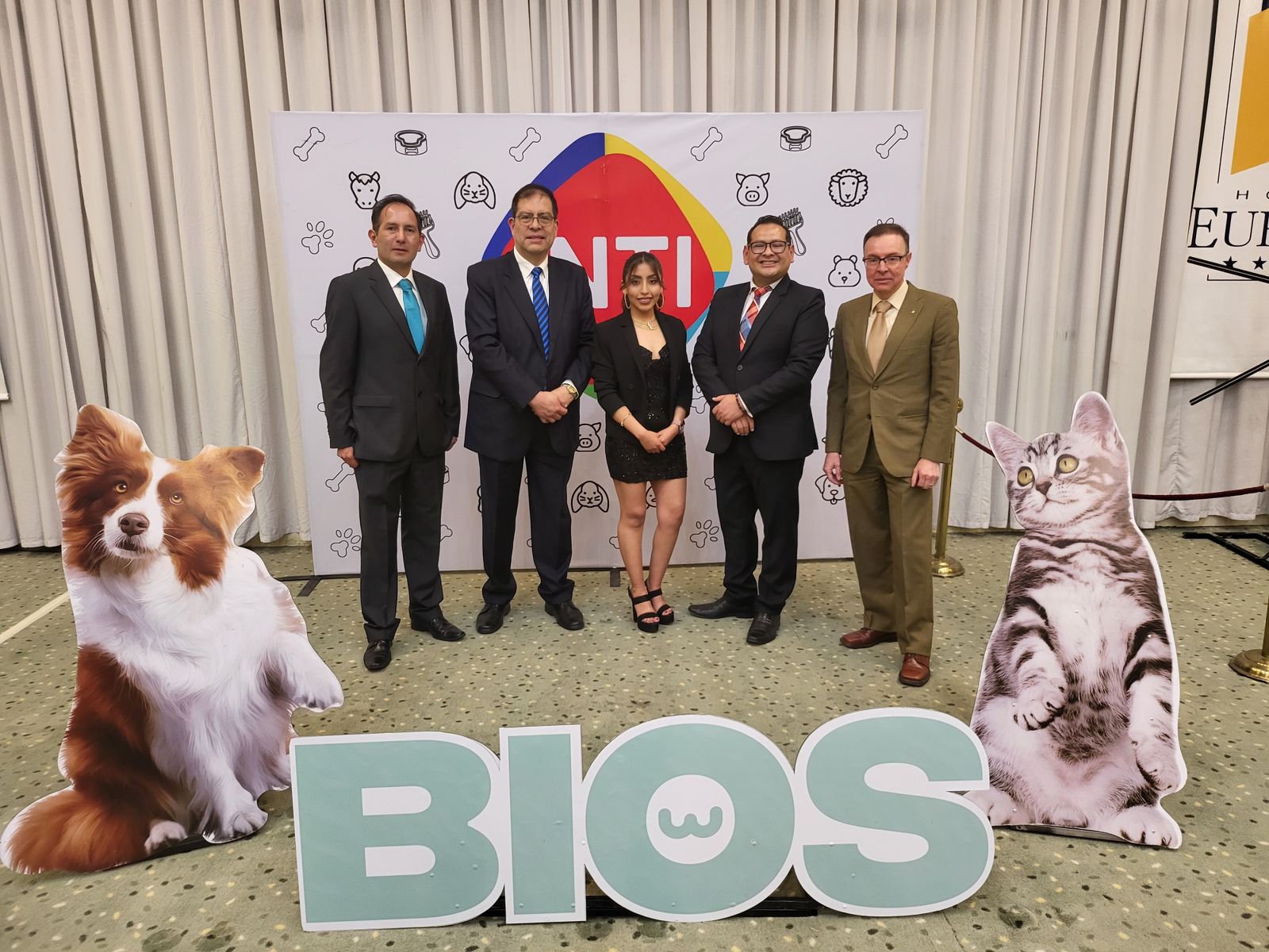 Droguería INTI lanza BIOS, la primera línea veterinaria 100% boliviana para el cuidado de animales de compañía
