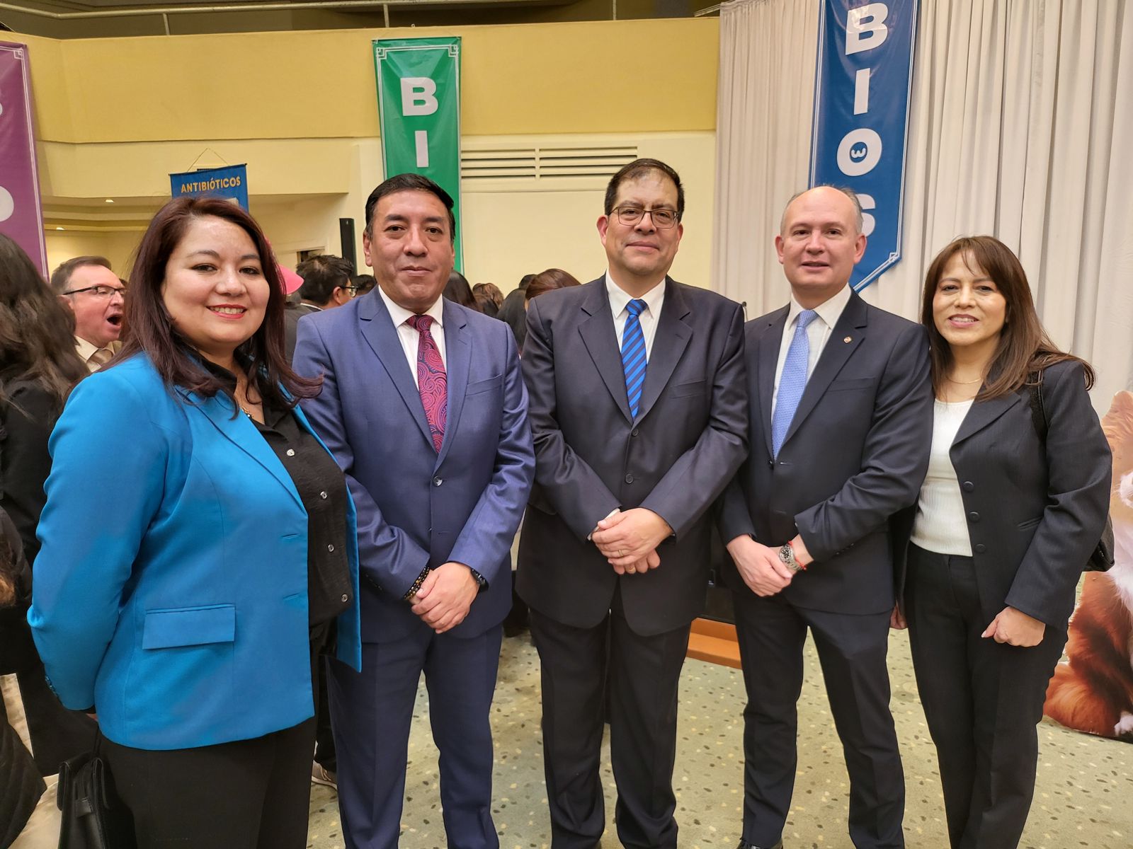 Droguería INTI lanza BIOS, la primera línea veterinaria 100% boliviana para el cuidado de animales de compañía