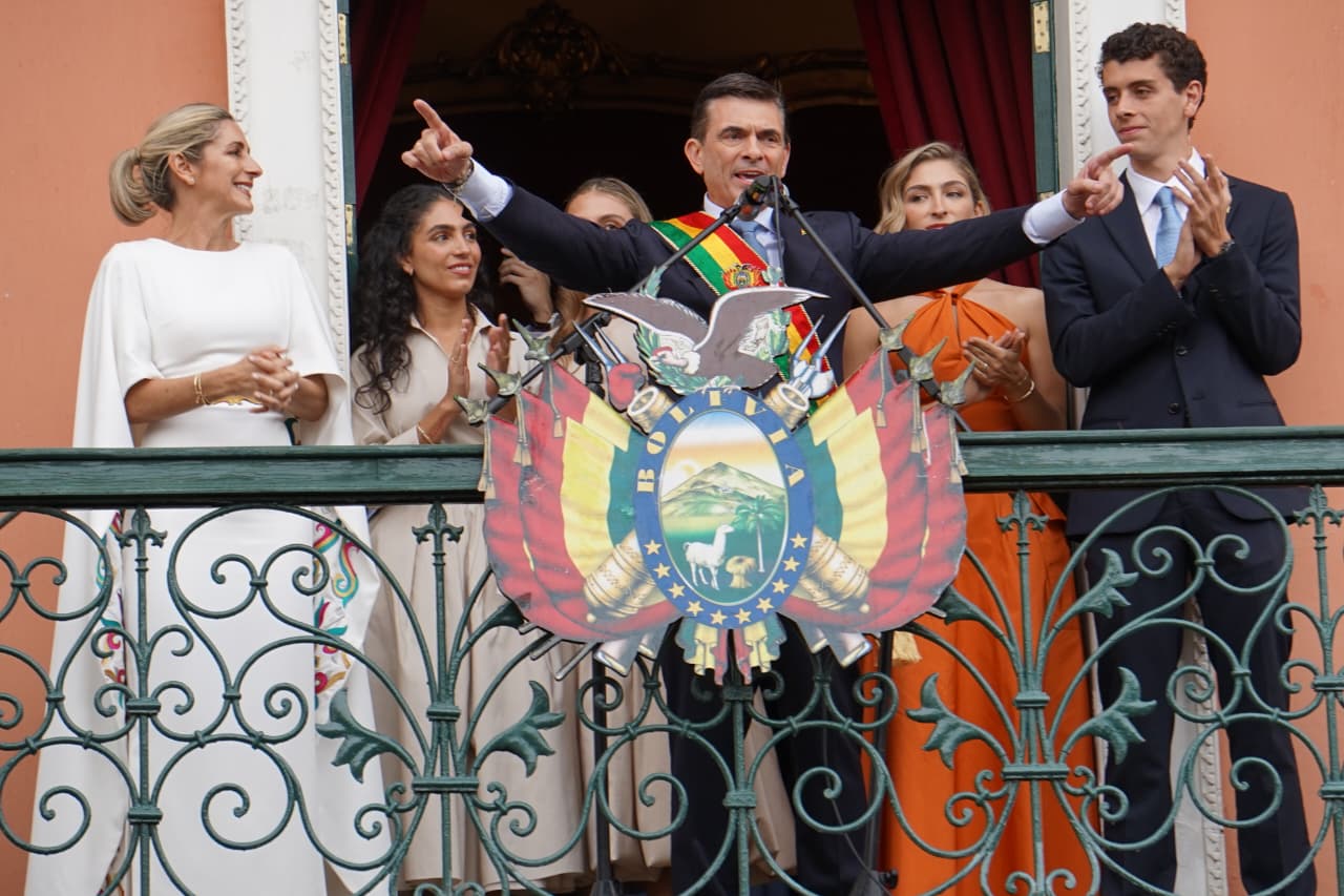 Vea las fotografías de la posesión del presidente Rodrigo Paz y del vicepresidente Edmand Lara