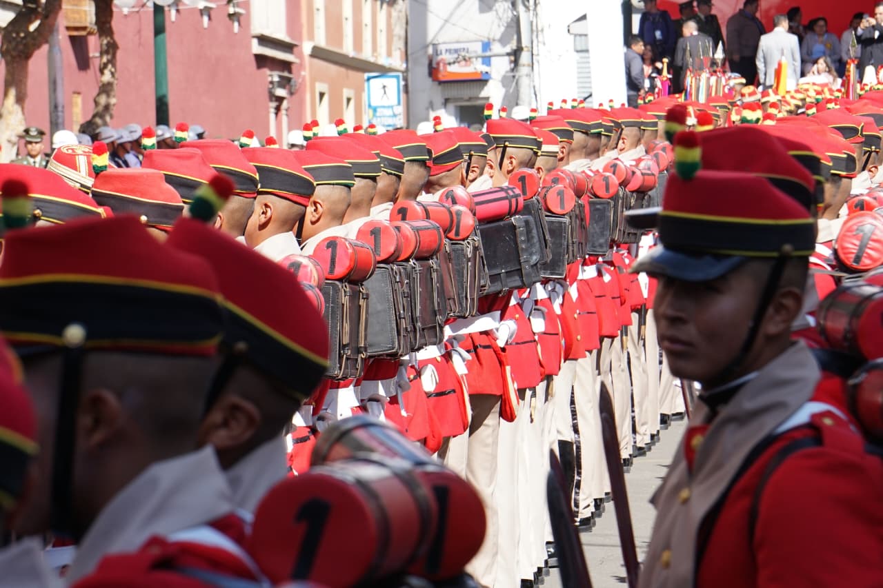 Vea las fotografías de la posesión del presidente Rodrigo Paz y del vicepresidente Edmand Lara