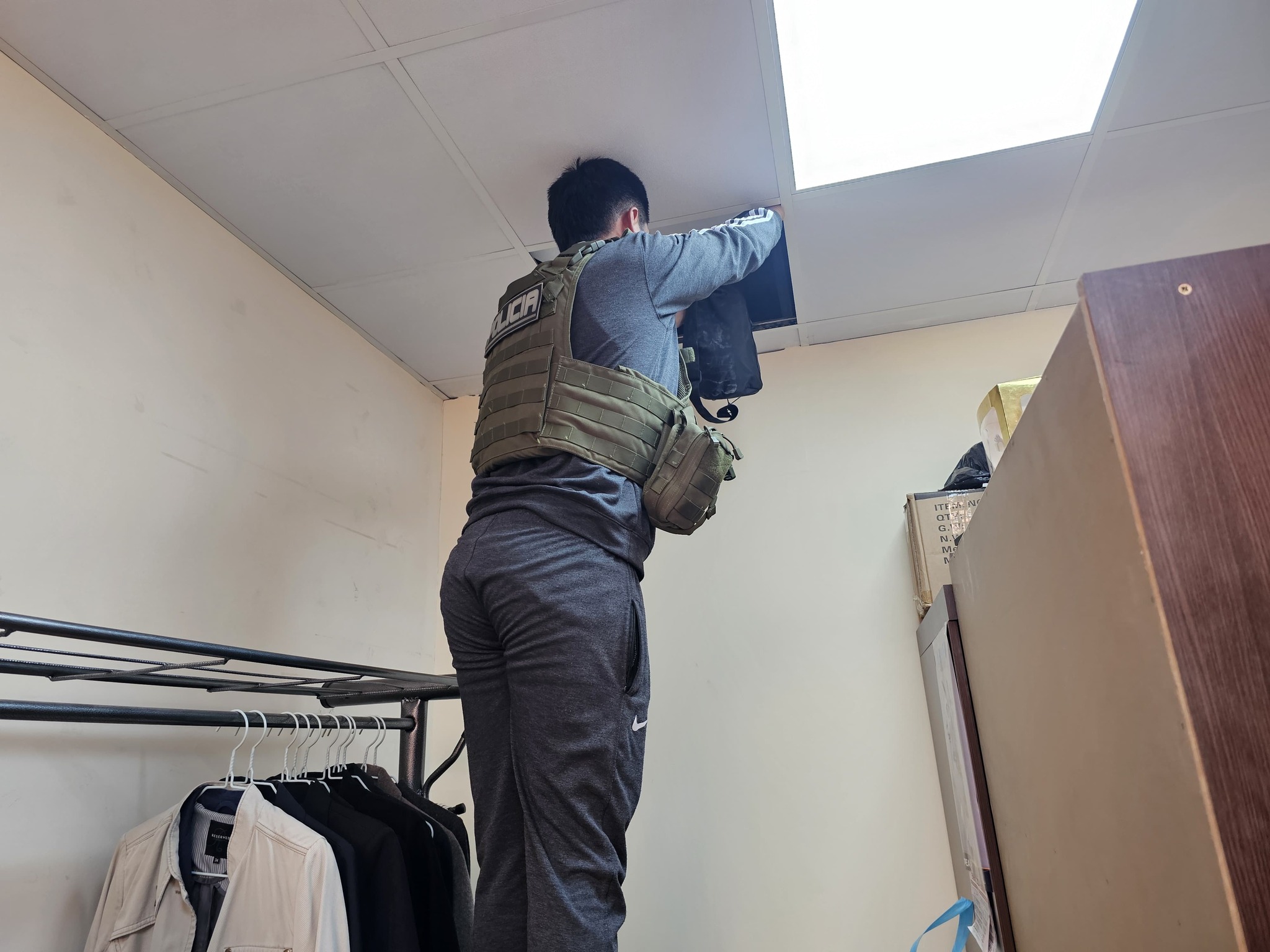 La FELCN se incauta de 1.050 gramos  de cocaína en la oficina de la FUL de la UPEA