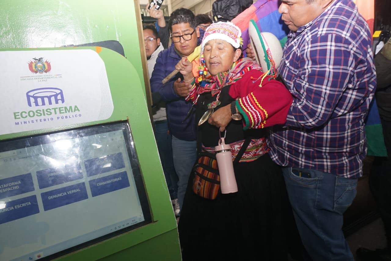 Aprehenden a la exdiputada Lidia  Patty por el caso de contratos del Fondo Indígena