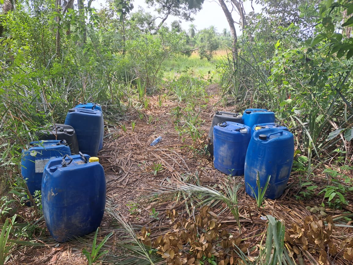 Hallan en Paraguay incinerada una avioneta con placa boliviana