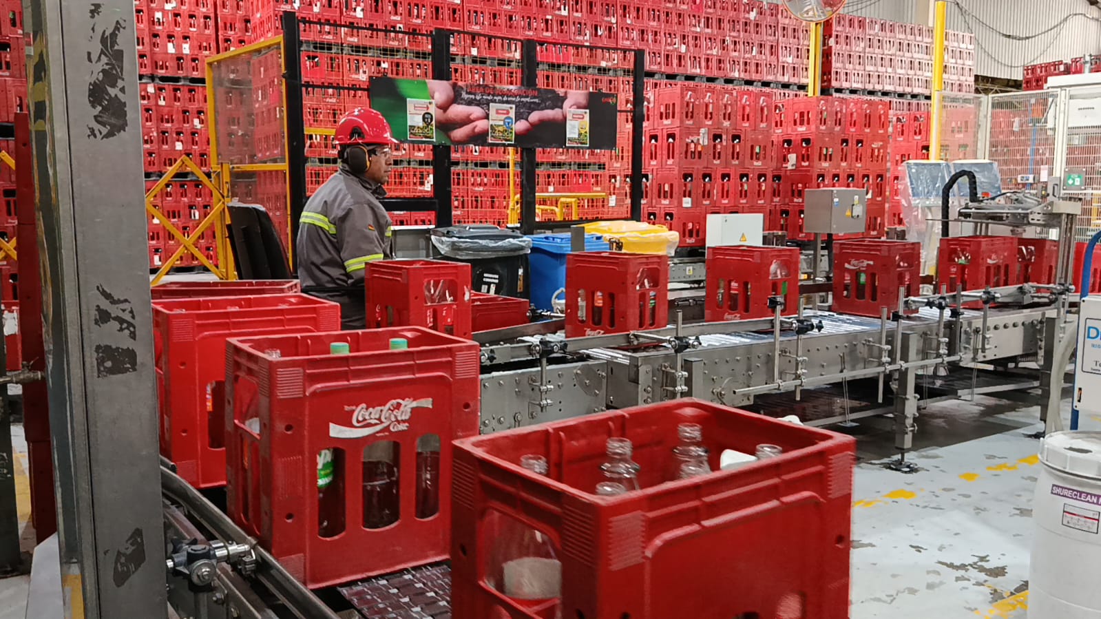 Embol inaugura sistema de energía solar en su planta de El Alto y continúa fortaleciendo su estrategia de sostenibilidad