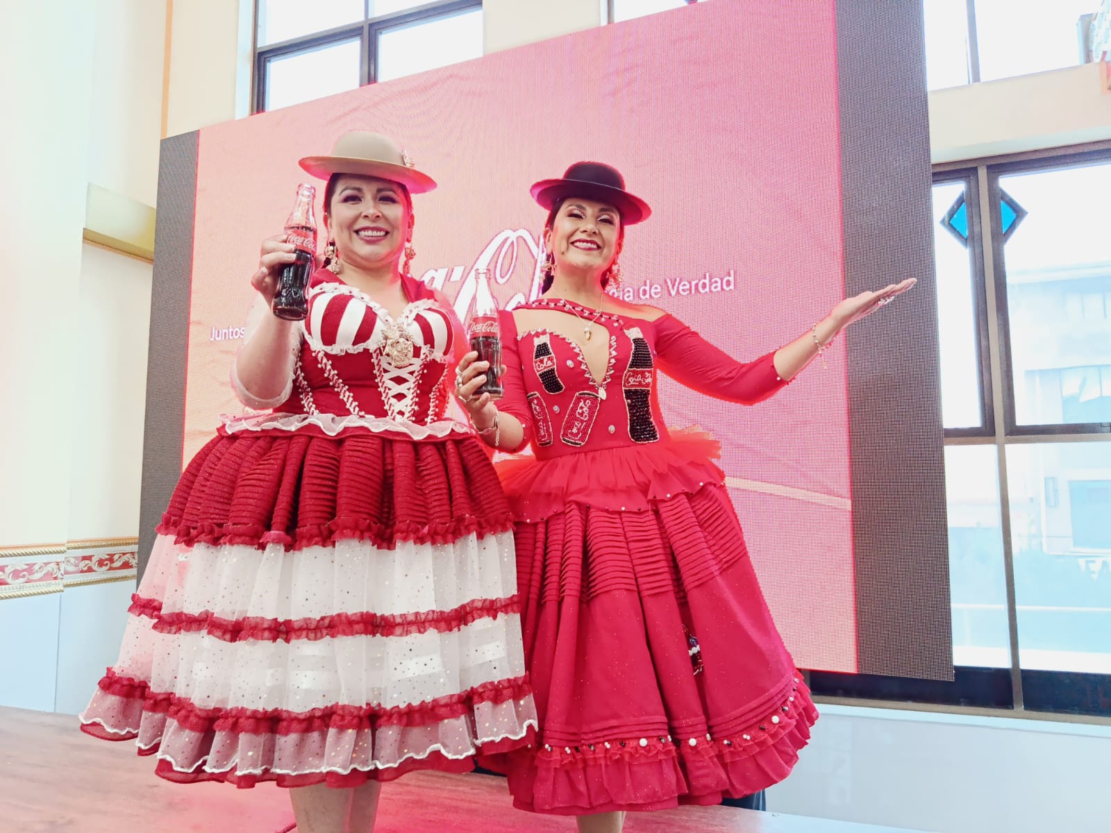 Coca-Cola Bolivia lanza campaña que impulsa el ahorro mediante el uso de envases retornables