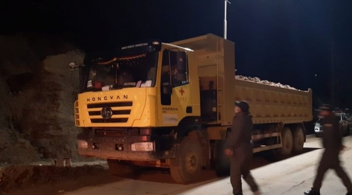 Reportan que una volqueta con capacidad de 31 toneladas sacó carga ilegal del Cerro Rico de Potosí