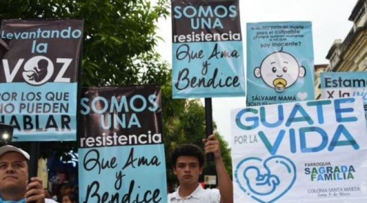 Guatemala, el país centroamericano donde 14 niñas quedan embarazadas todos los días