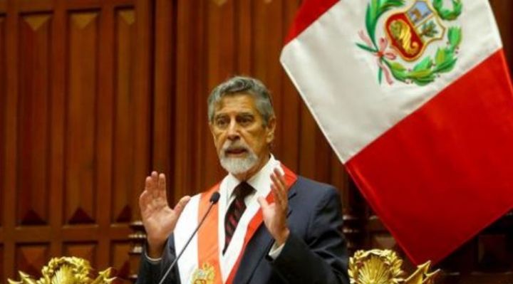 Crónica | La transición de Francisco Sagasti, el presidente interino del Perú