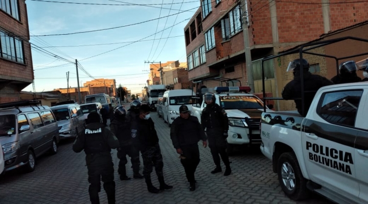 Denuncian que se impide acceso de trabajadores a planta de VITA en El Alto