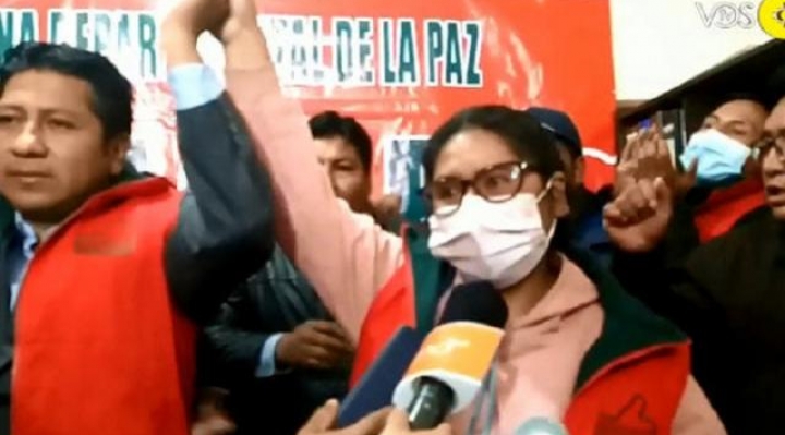 Juventudes de El Alto rompen vínculos con el MAS y apoyarán candidatura de Eva Copa