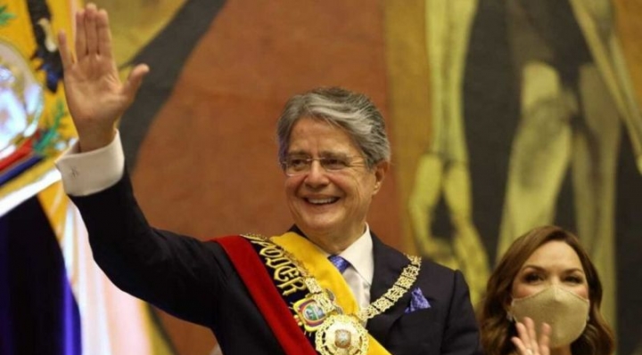 Guillermo Lasso, el exbanquero que asumió la presidencia de Ecuador en medio de la peor crisis económica y de salud 