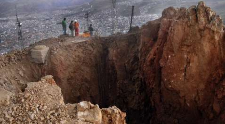 El gobierno propone un plan de preservación para el Cerro Rico que demandará $us20 MM 