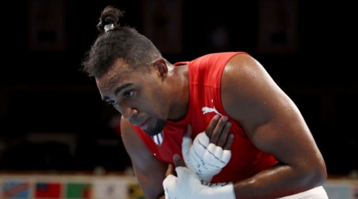 Tokio: Arlén López gana otro oro en boxeo para Cuba al vencer en la final de semipesado masculino