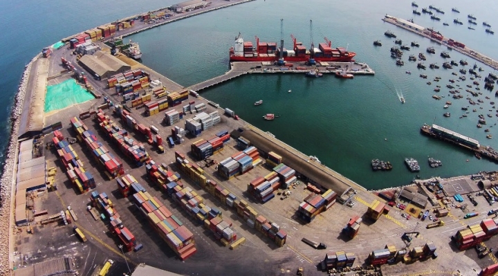 Gobierno asegura que está en pie el pedido de diálogo al puerto de Arica para hablar sobre tarifas