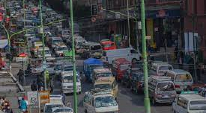 Desde enero, 3.864 nuevos vehículos engrosaron parque automotor de La Paz, en su mayoría vagonetas
