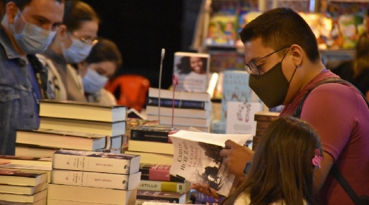 La Feria Internacional del Libro de Santa Cruz tendrá cuatro grandes encuentros de literatura