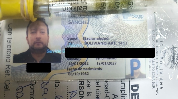 Tránsito suspende de manera definitiva la licencia de conducir del abogado de Áñez 