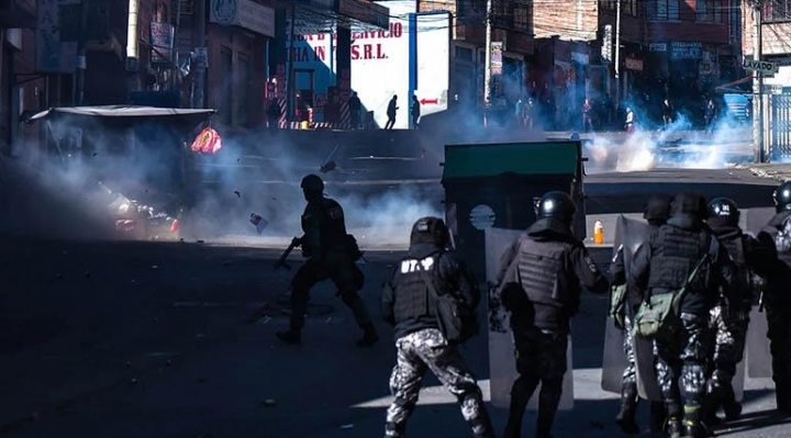 Analistas advierten que Bolivia vive una conflictividad y violencia alta peligrosa