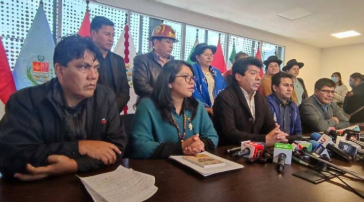 Héctor Arce asevera que El MAS está dividida por culpa de Luis Arce y David Choquehuanca