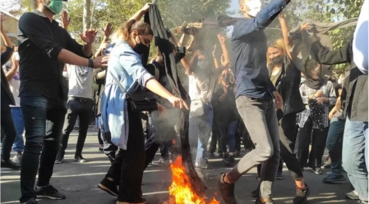 Más de 500 muertos a cien días del inicio de las protestas en Irán