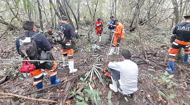 Familiares piden ayuda para continuar con la búsqueda de Jhonatan, el joven que lleva 17 días desaparecido