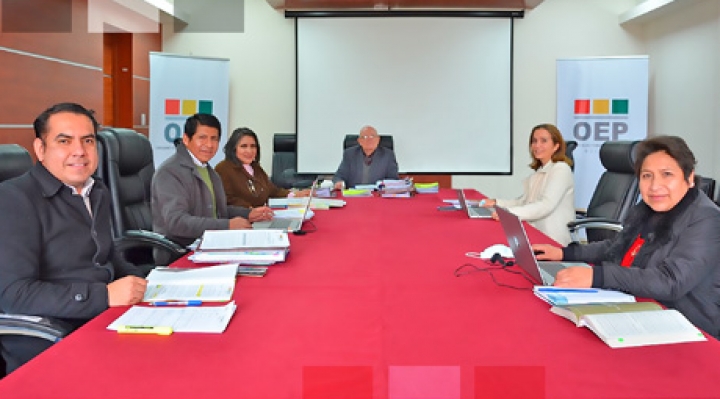 Vocales del TSE se redistribuyen responsabilidades en puertas de comicios judiciales