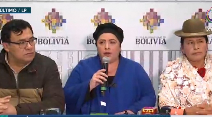 Gabinete ampliado ratifica militancia al MAS; acuerda coordinación en trabajo y defensa de Arce