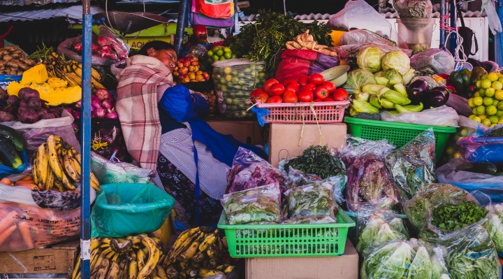 Precios de al menos 8 productos alimenticios suben en 4 mercados de la ciudad