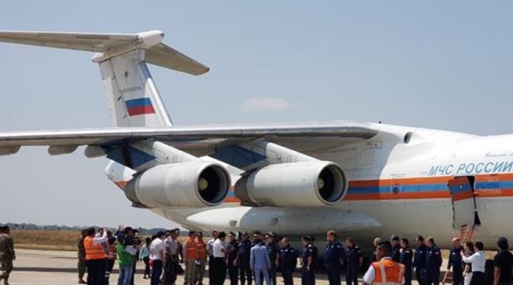 Llega avión ruso Ilyushin y crece el pedido de declaratoria de desastre nacional