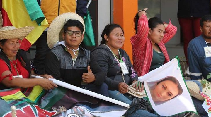 X Marcha Indígena permanecerá en atrio de la Catedral de la capital cruceña, a pesar de Auto de Buen Gobierno