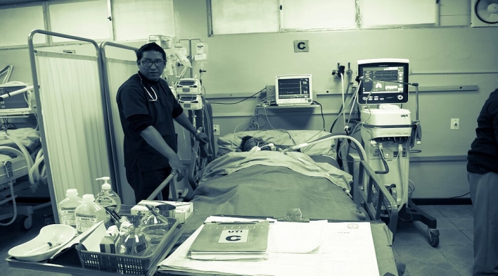Sobrevivir a urgencias en un hospital de Bolivia
