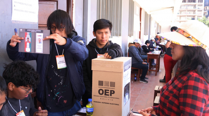 Oruro es el primer departamento en concluir el cómputo; el PDC logra el 60,36%