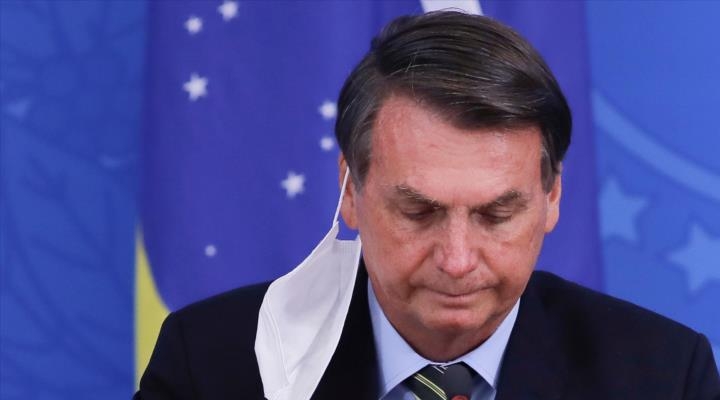 Bolsonaro se burla del coronavirus: "Voy a hacer carne asada para 30 personas este sábado”