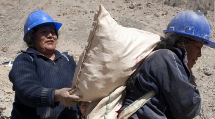 El drama de las mujeres mineras en el estado de emergencia COVID-19