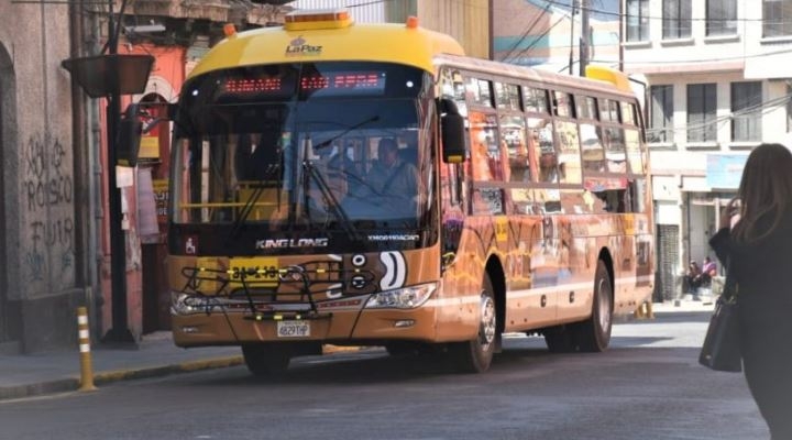 Los PumaKatari y ChiquiTiti reanudan sus labores el lunes con 18 y 14 pasajeros respectivamente