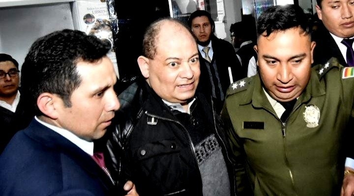 Un juez pide que se fije audiencia para la cesación de detención de Carlos Romero