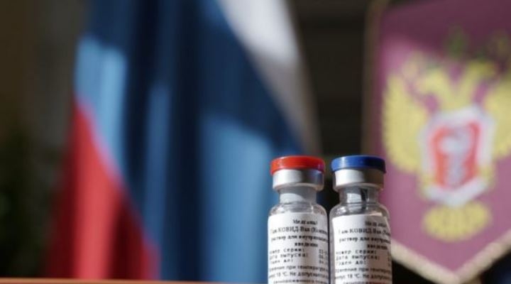 Putin asegura que Rusia tiene la primera vacuna aprobada contra el coronavirus 