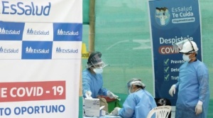 Renunciaron autoridades de la universidad encargada de realizar ensayos de la vacuna china en Perú
