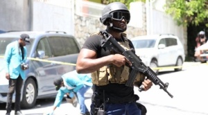Haití: la policía mata a 4 sospechosos del asesinato del presidente Jovenel Moïse y arresta a otros 6