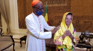 Gloria Cecilia Narváez, la monja colombiana que fue liberada después de estar 4 años secuestrada en Malí