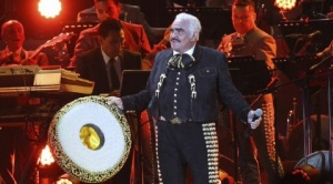 Muere Vicente Fernández, el último gran cantante de rancheras de México