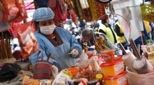 Cómo se ha librado Bolivia de la inflación que recorre América Latina  