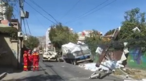 Aparatoso accidente deja 8 heridos en la zona Sur de La Paz